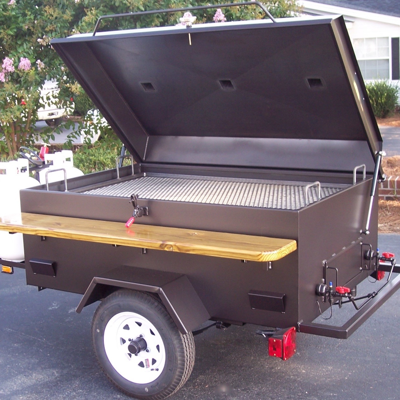 60 x 42 Catering Classic Gas Pig Cooker BQ Grills